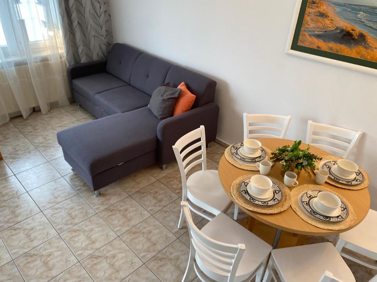 Kolobrzeg Latarnia Morska Apartment ภายนอก รูปภาพ